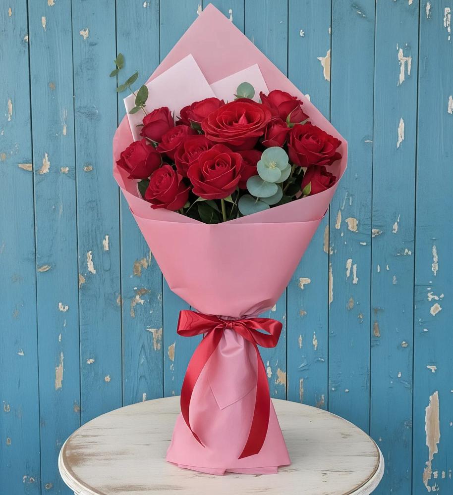 Букет цветов из: Розы в Дровосеки