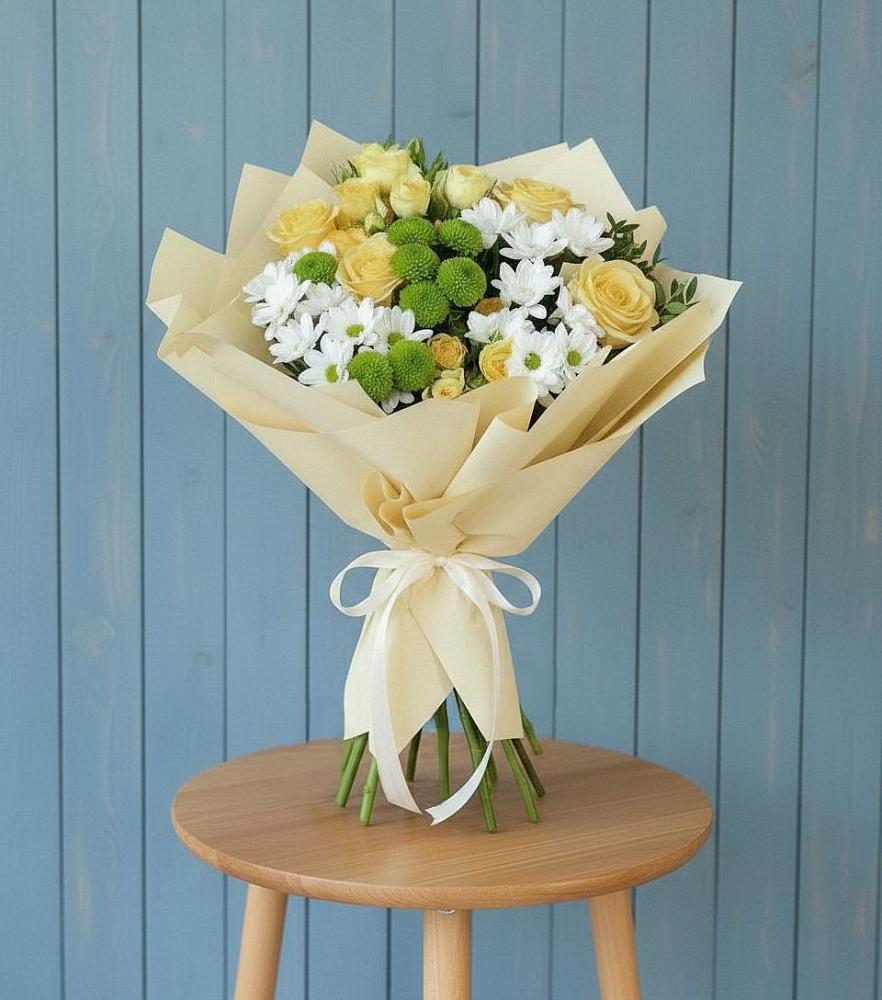 Букет цветов из: Хризантемы и Розы в Дровосеки