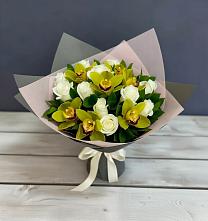 Букет цветов из:  Орхидеи и Розы в Дровосеки