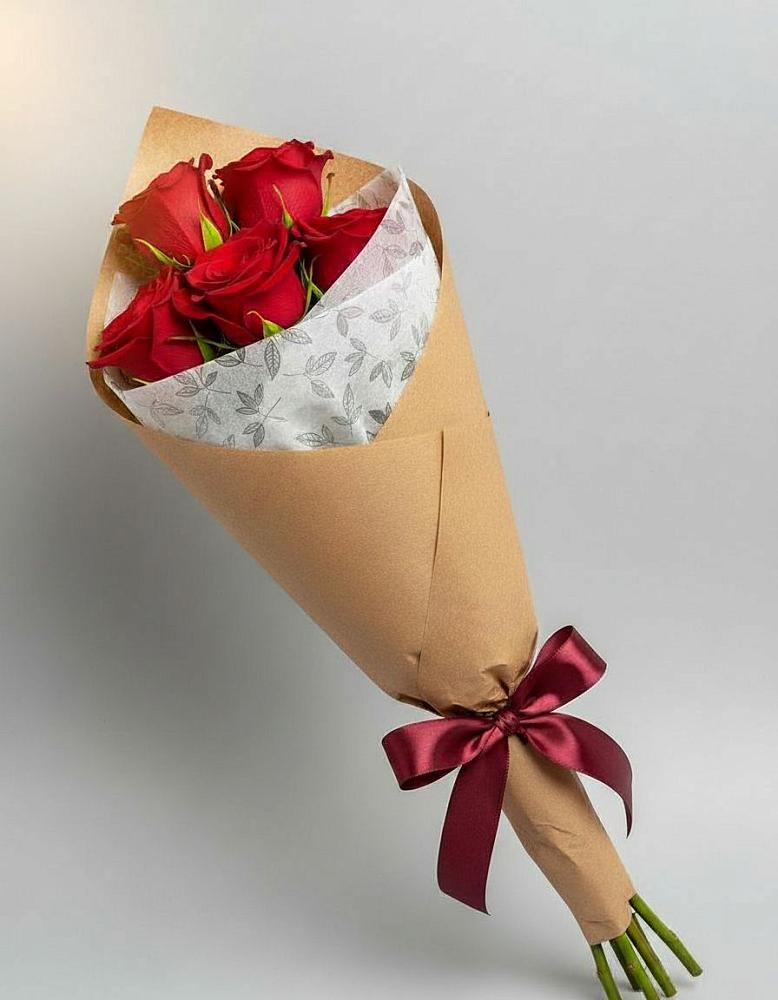 Букет цветов из: Розы в Дровосеки