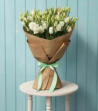 Букет цветов из:  Лизиантусы в Дровосеки