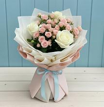 Букет цветов из:  Розы в Дровосеки
