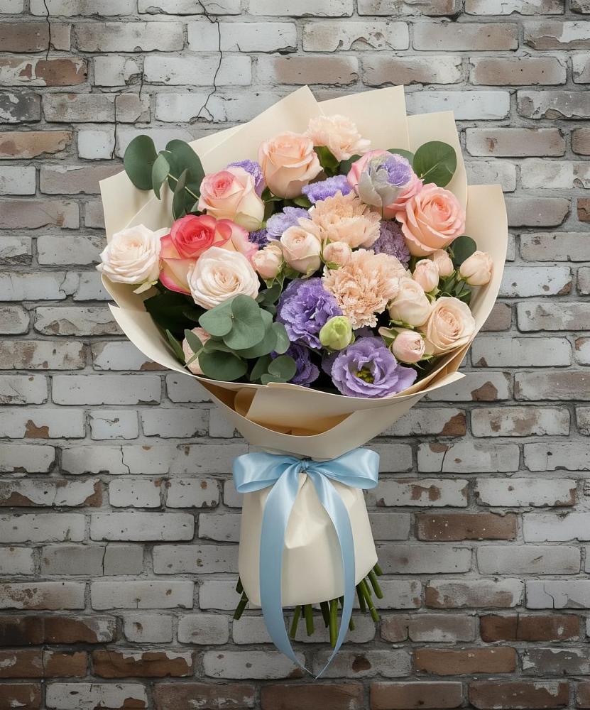 Букет цветов из: Розы, Лизиантусы и Гвоздики в Дровосеки