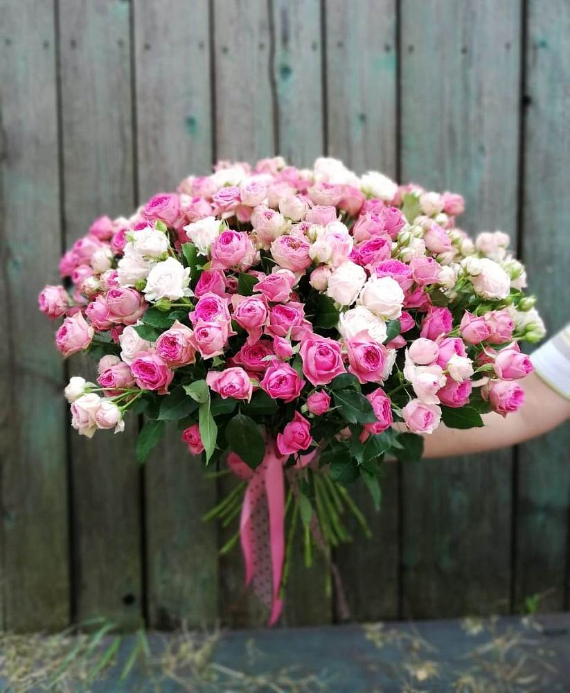 Букет Розовые кустовые розы Натали и Лав Лидия в Дровосеки