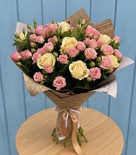 Букет цветов из:  Розы в Дровосеки