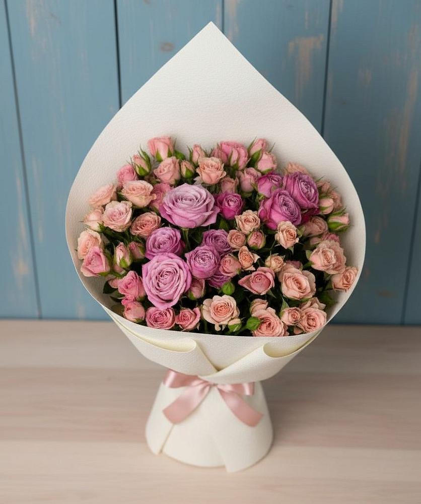 Букет цветов из: Розы в Дровосеки