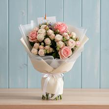 Букет цветов из:  Розы в Дровосеки