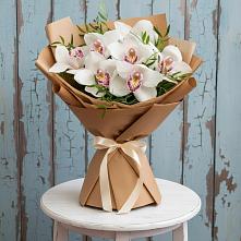 Букет цветов из:  Орхидеи и Розы в Дровосеки