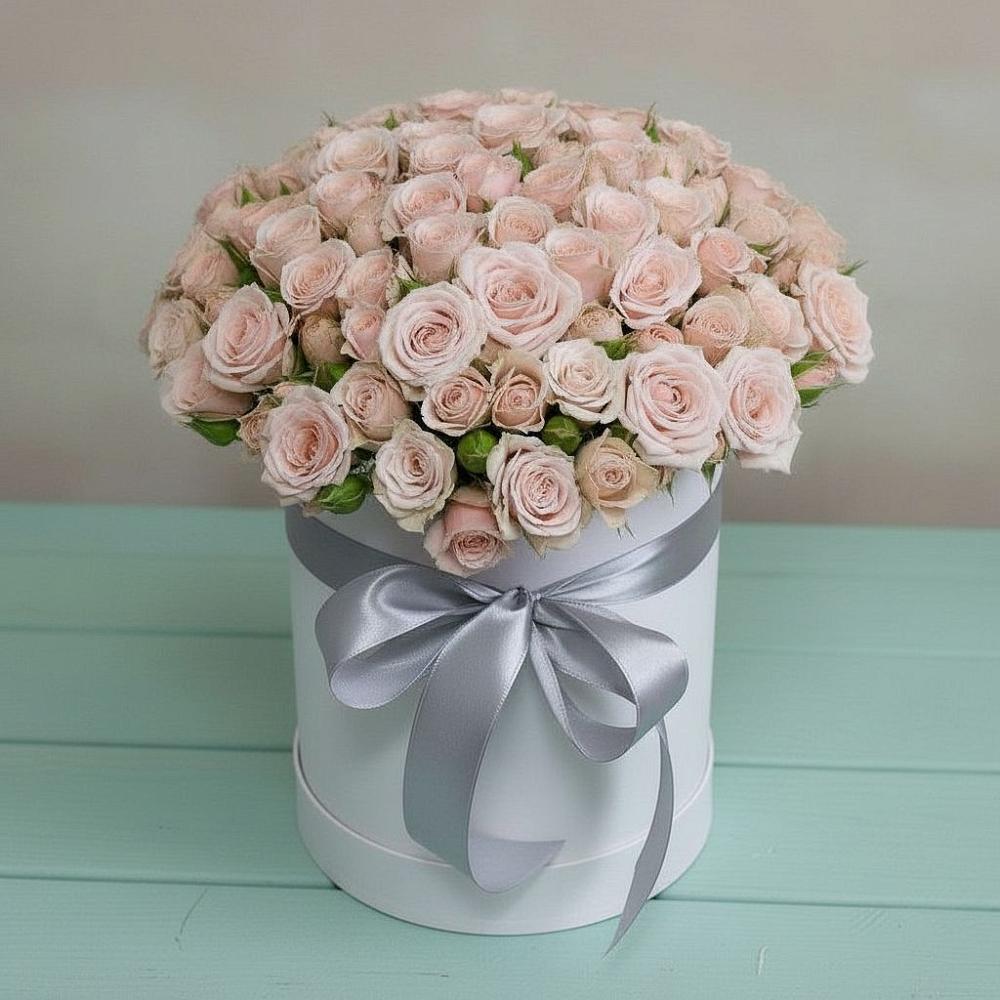 Цветочная композиция из Розы в шляпной коробке в Дровосеки