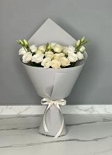 Букет цветов из:  Розы и Лизиантусы в Дровосеки